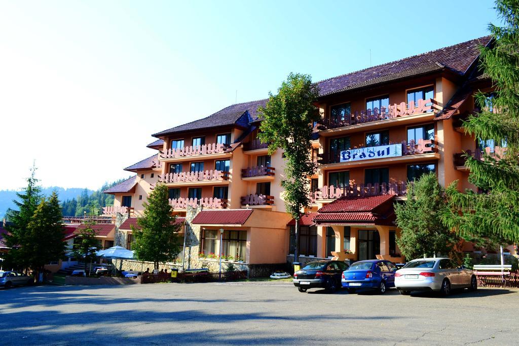 Hotel Bradul Durau Eksteriør billede